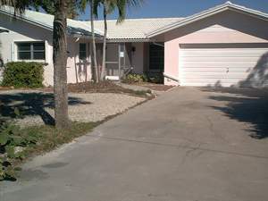 Exterior of Sanibel vacation home #6 with pool