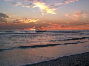 Sunset scene 4 of 5 on Sanibel